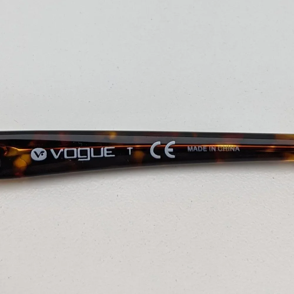 🕶️Vogue VO2737 Eyeglasses 52/16 135 /KAB135🕶️​